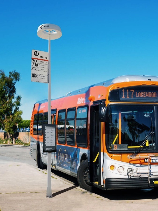 Off Grid Smart Bus Stop image 3